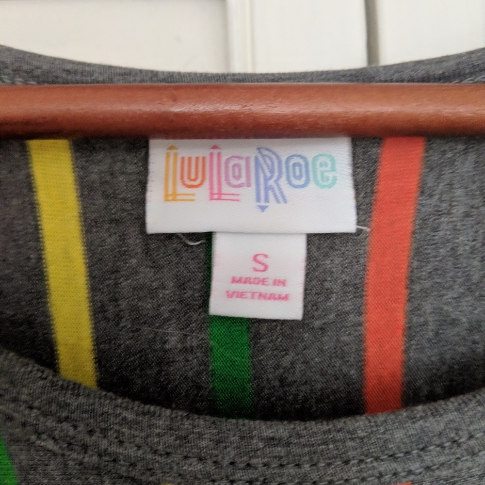 Small Lularoe Carly EUC - Picture 2 of 3